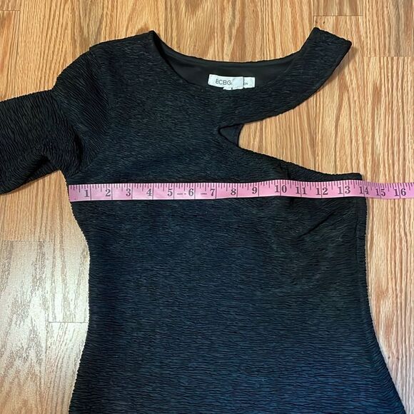BCBGeneration Black Textured Assymetrical Dress, XXS - Picture 3 of 6